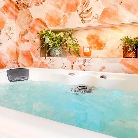 Atoumo Appartement Love Jacuzzi & Jardin Disneyland Paris Quincy-Voisins Exterior photo
